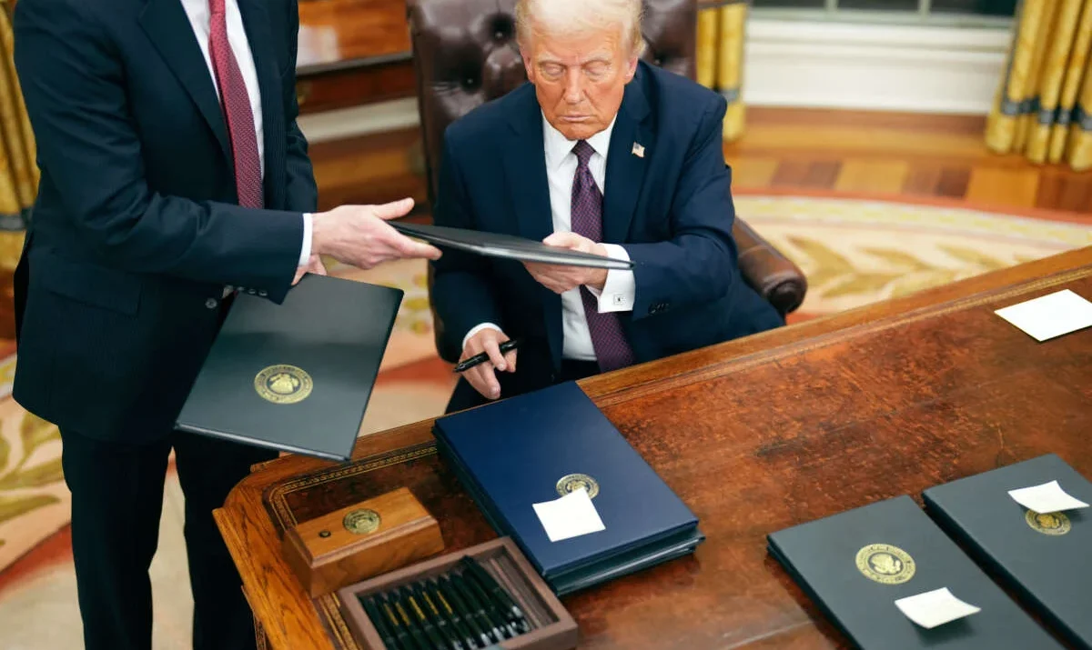 Trump’s War on Truth: Executive Order Targets Smithsonian in Authoritarian Power Play