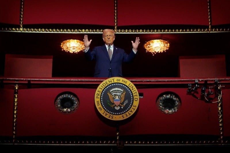 Understanding the Danger: When Does a Democracy Become a Dictatorship?