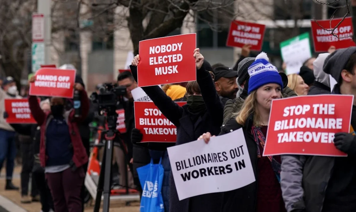 Billionaires, Layoffs, and the Shrinking Safety Net: The Reality Behind the Job Crisis