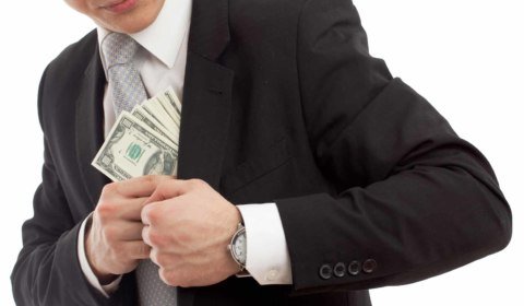 “A Country for Billionaires: The American Government’s War on the Working Class”