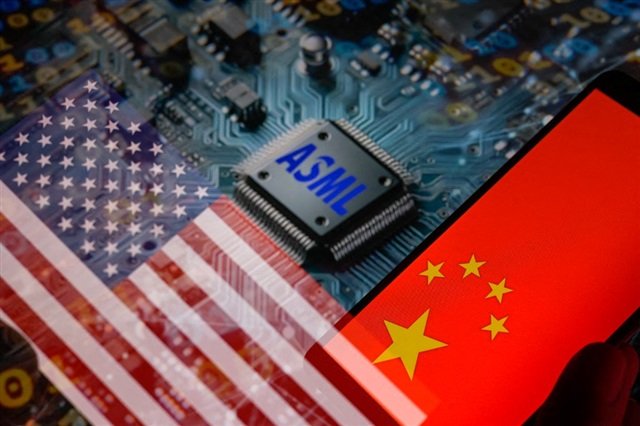 Red Lines and Silicon Fences: Unpacking the U.S.-China AI Chip Showdown