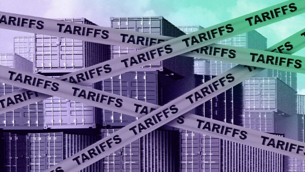 Assessing the Impacts of Trump’s Tariff Policies on the U.S. Economy in Early 2025.