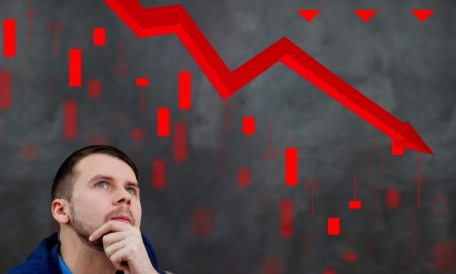 “Red Flags in the Labor Market: How Tariffs and Economic Instability Are Reshaping American Employment in 2025”