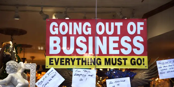 Warning Signs: How Mass Layoffs and Student Loan Shocks Are Reshaping America’s Economy.