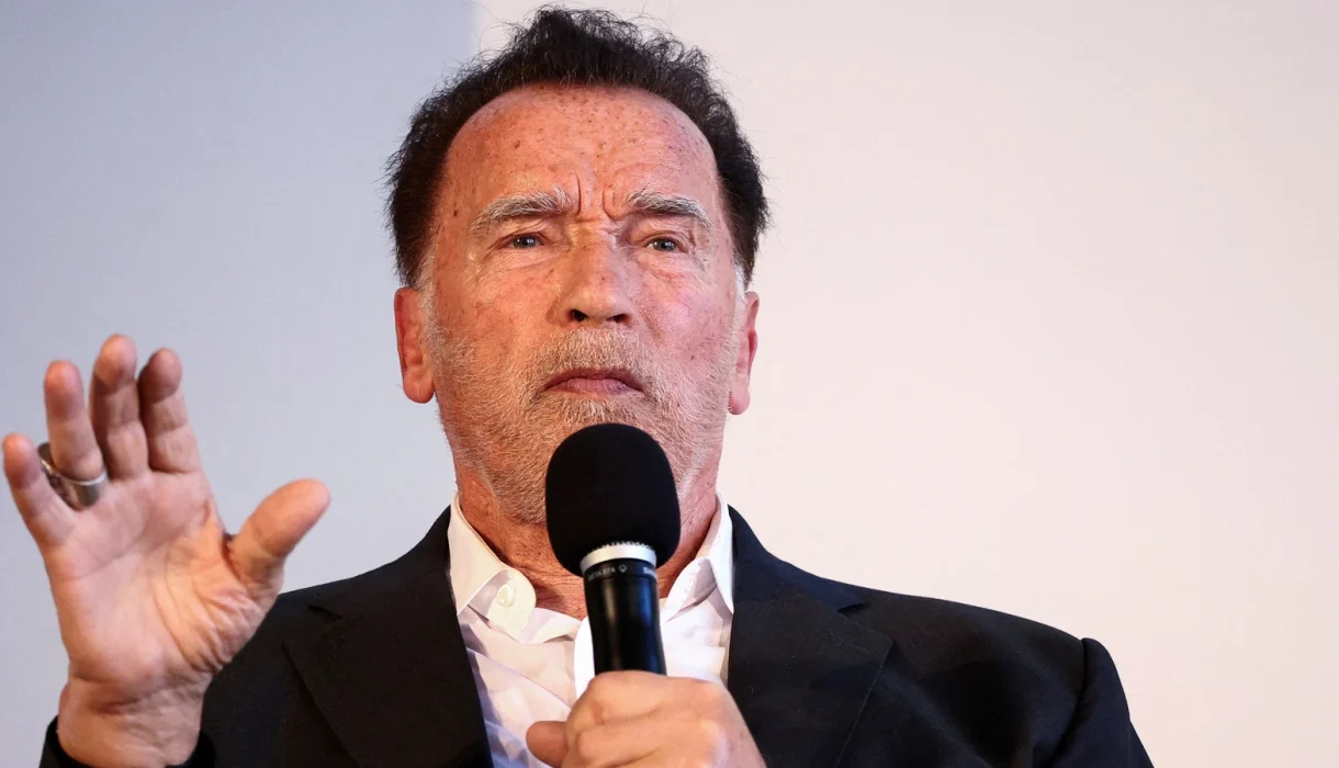 SCHWARZENEGGER