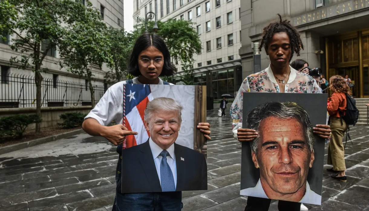 Trump and Epstein Siggns
