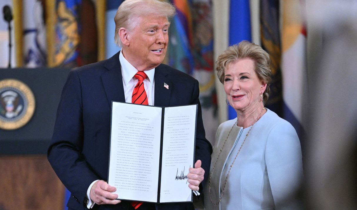 Billionaire Linda McMahon’s Student   Loan Remarks Infuriate